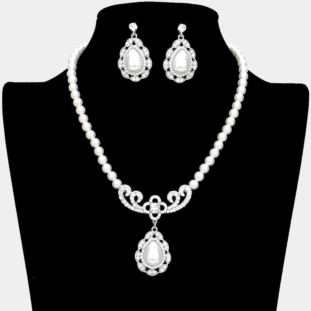 White Rhinestone Embellished Quatrefoil Teardrop Pearl Accented Necklace - Jewelry Store by Erik Rayo