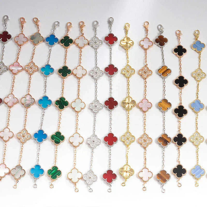 Pulseras de Trebol de Plata 925 Autentica Ajustables Disponibles en Negro, Dorado, Rosa, Verde y Mas - Jewelry Store by Erik Rayo