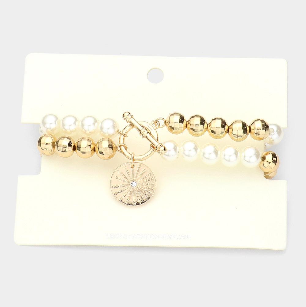 Gold Stone Centered Metal Disc Charm Pearl Stretch Bracelet