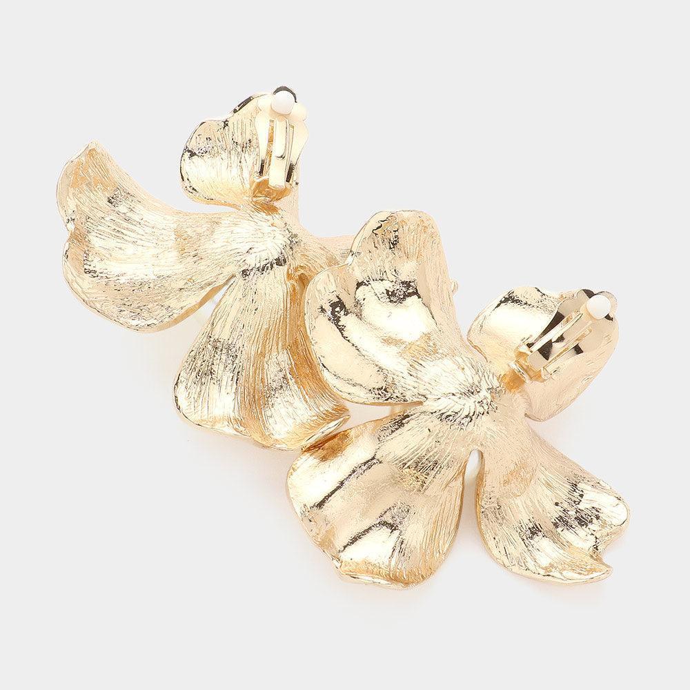 Cream Pearl Pointed Textured Flower Clip On Earrings - Jewelry Store by Erik Rayo