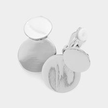 Load image into Gallery viewer, Silver Double Metal Round Link Clip on Earrings
