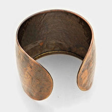 Load image into Gallery viewer, Mississippi State Map Hammered Wide Metal Cuff Bracelet
