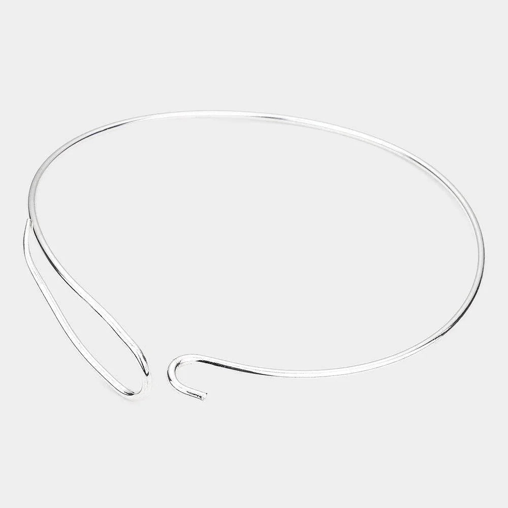 Silver Hook Detailed Metal Choker Necklace - Jewelry Store by Erik Rayo
