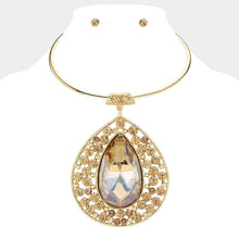 Load image into Gallery viewer, Teardrop Centered Bubble Stone Cluster Choker Evening Necklace
