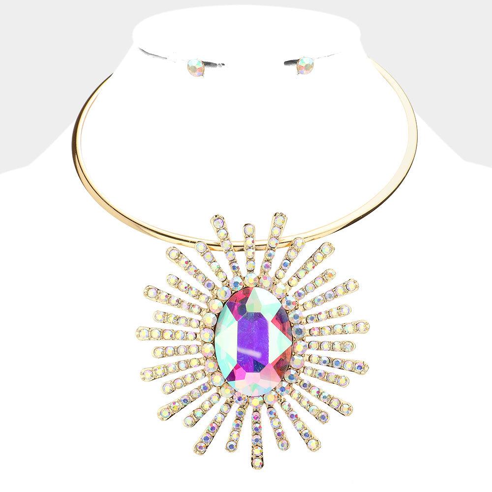 Gold Oval Stone Centered Abstract Pendant Necklace