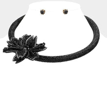 Load image into Gallery viewer, Black Bling Flower Pointed Evening Choker Necklace
