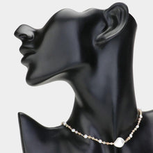 Load image into Gallery viewer, Gold Pearl Pointed Faceted Beaded Choker Necklace
