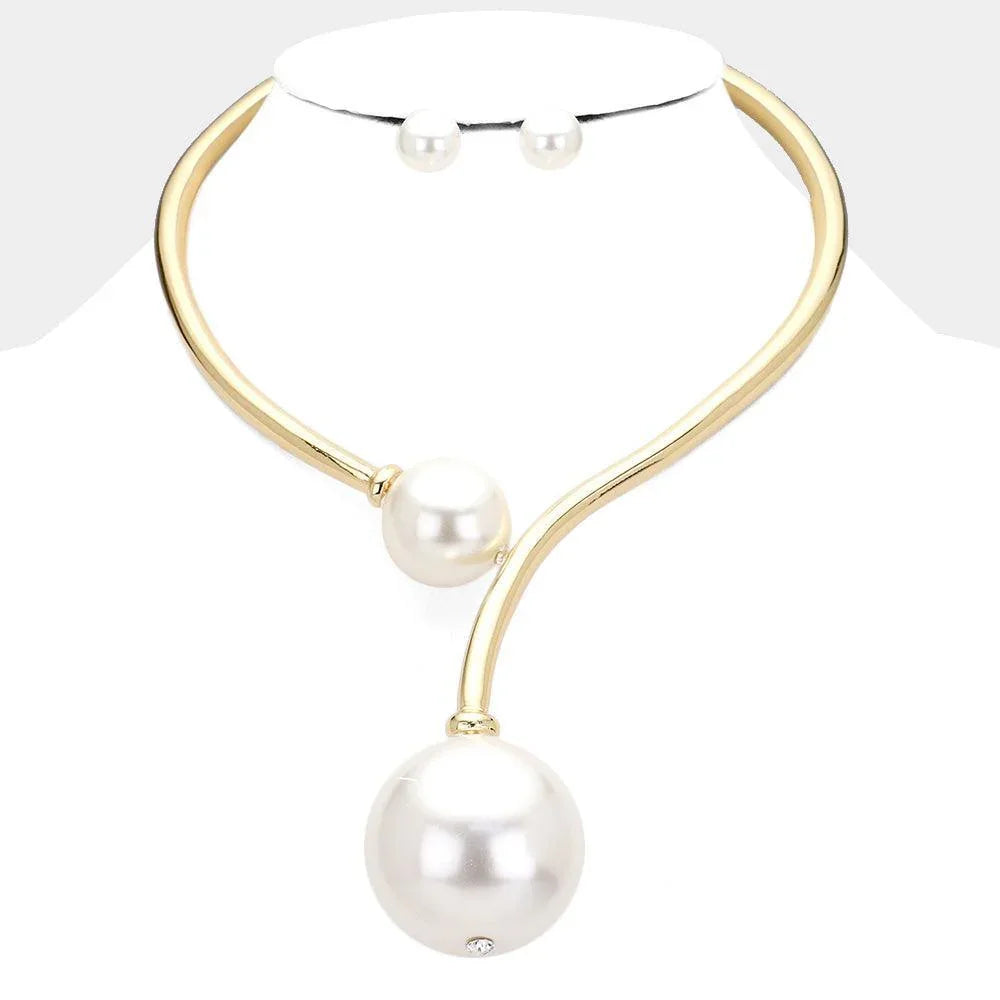 Cream Chunky Pearl Collar Choker Necklace - Jewelry Store by Erik Rayo