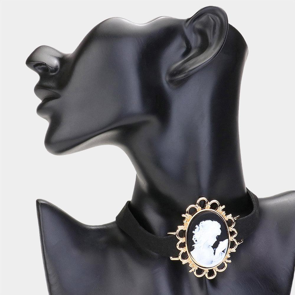 Black Cameo Pendant Choker Necklace