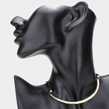 Load image into Gallery viewer, Gold Curved Metal Choker Necklace
