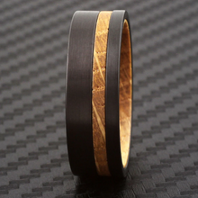 Load image into Gallery viewer, Black Tungten Wedding Band with Whiskey-Barrel Wood

