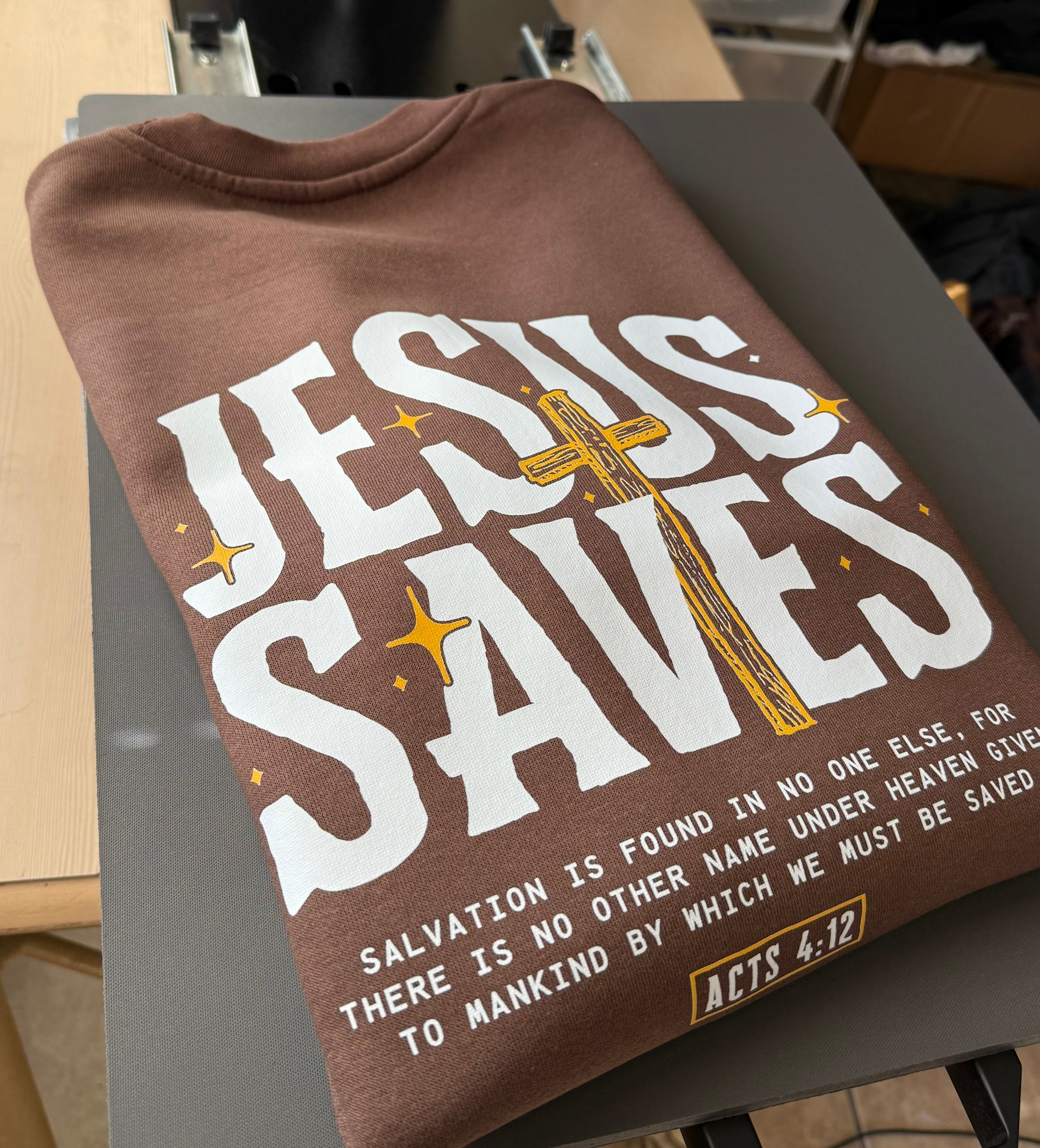 Jesus saves Sweater