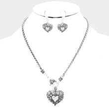 Load image into Gallery viewer, Silver Filigree Heart Pendant Necklace
