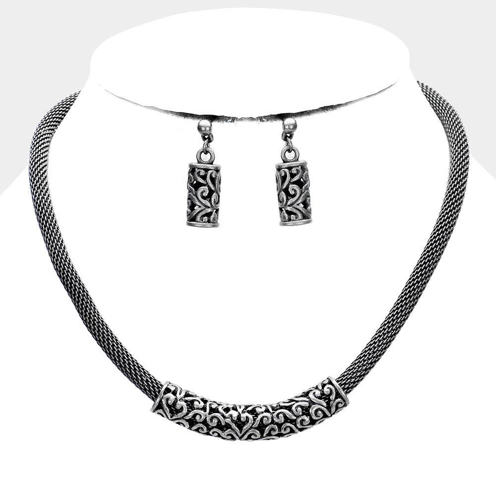 Silver Embossed Metal Mesh Chain Necklace