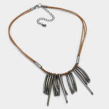 Load image into Gallery viewer, Black Metal fringe bars necklace
