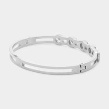 Load image into Gallery viewer, Round Stone Pointed Stainless Steel Bracelet
