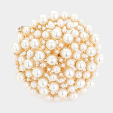 Load image into Gallery viewer, Cream Pearl Cluster Round Hinged Bracelet
