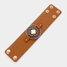 Load image into Gallery viewer, Brown Quatrefoil Accented Faux Leather Bracelet
