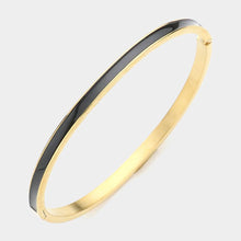 Load image into Gallery viewer, Black Stainless Steel Enamel Pointed Bracelet
