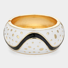 Load image into Gallery viewer, Gold Enamel Abstract Print Hinged Bangle Bracelet
