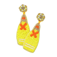 Load image into Gallery viewer, Yellow Felt Back Beaded Champagne Dangle Earrings
