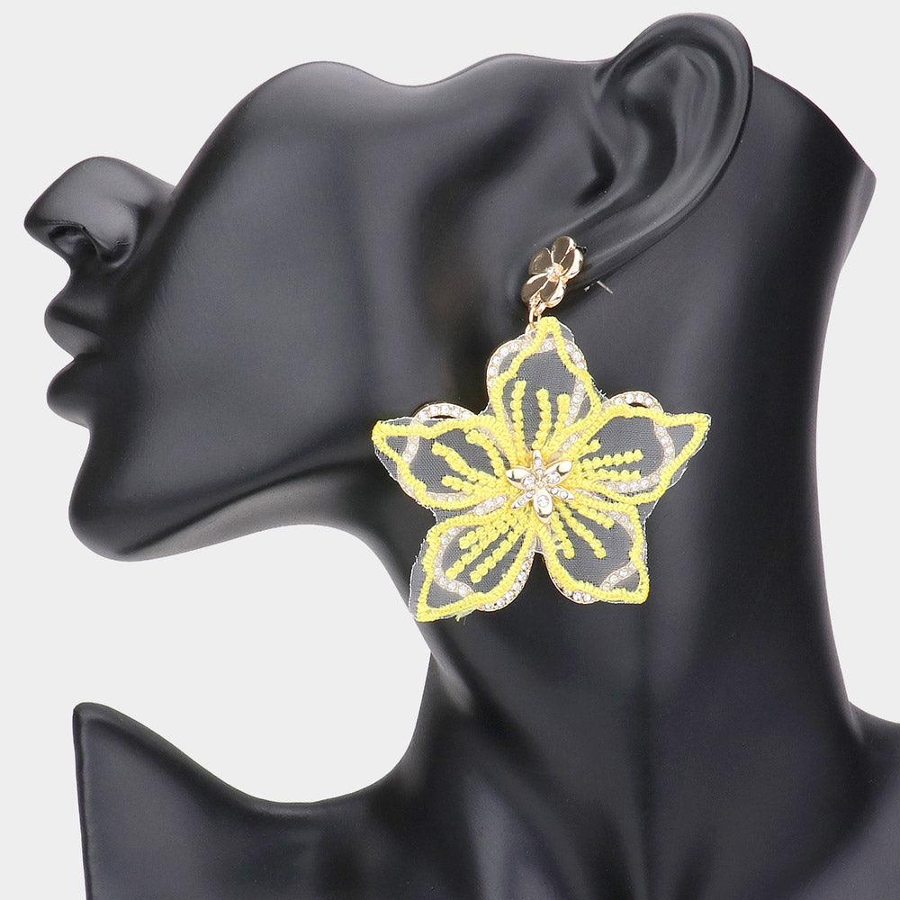 Yellow Mesh Open Metal Flower Layered Dangle Earrings