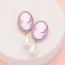 Load image into Gallery viewer, Lavender Teardrop Pearl Dangle Cameo Earrings
