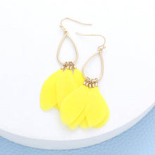 Load image into Gallery viewer, Yellow Open Metal Teardrop Feather Link Dangle Earrings
