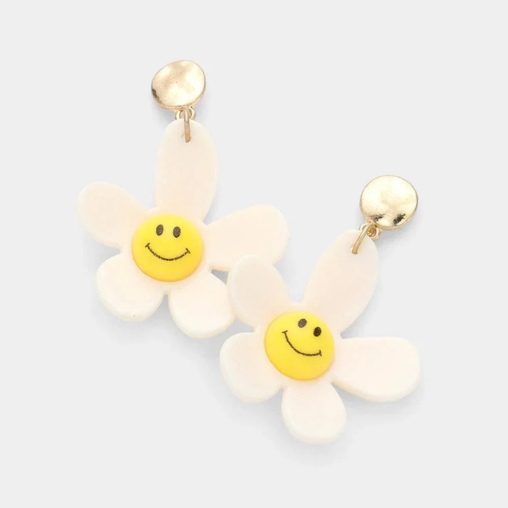 Cream Hammered Metal Disc Resin Smile Flower Link Dangle Earrings - Jewelry Store by Erik Rayo
