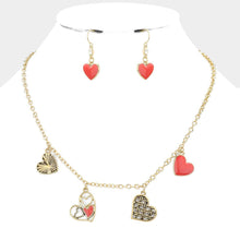 Load image into Gallery viewer, Gold Heart Collage Collar Necklace
