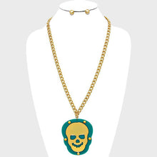 Load image into Gallery viewer, Green Skull rivet plate pendant necklace
