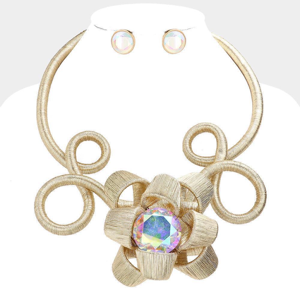 Gold Round Stone Center Floral Pendant Necklace - Jewelry Store by Erik Rayo