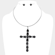 Load image into Gallery viewer, Black Glass Stone Embellished Cross Pendant Necklace
