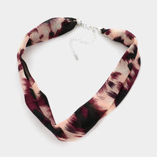Load image into Gallery viewer, Purple Patterned Fabric Chiffon Necklace
