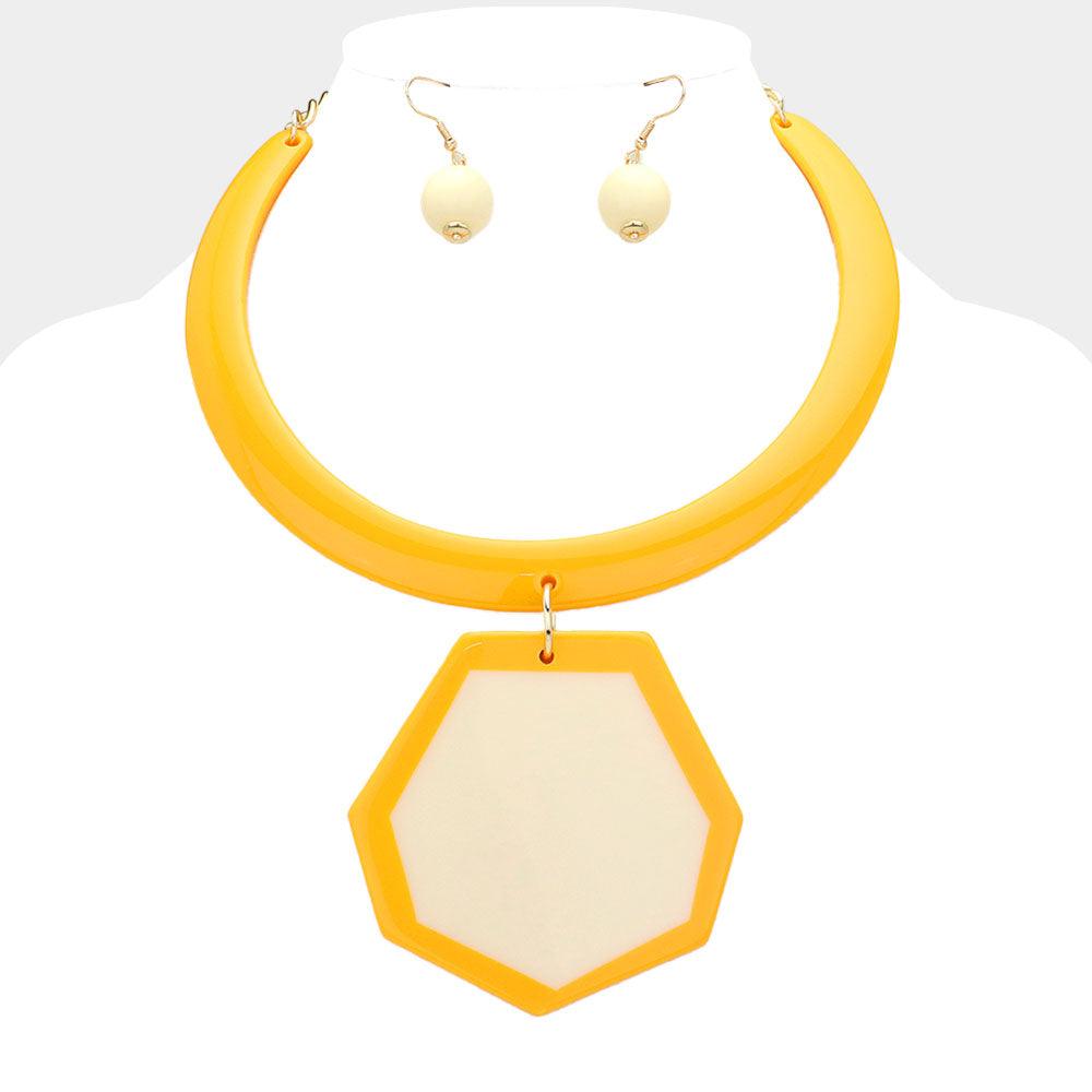 Yellow Oversized Resin Geometric Pendant Statement Necklace