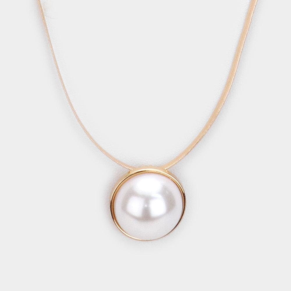 Gold Pearl Metal Trim Necklace - Jewelry Store by Erik Rayo