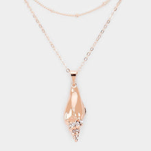 Load image into Gallery viewer, Rose Gold Crystal Embellished Conch Shell Pendant Multi Layered Necklace
