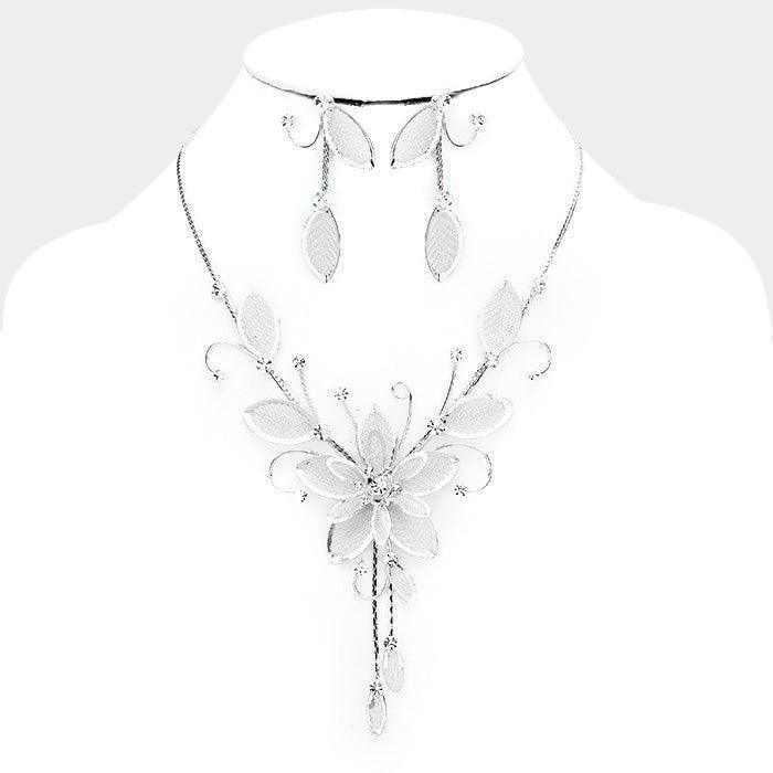 Silver Stone Mesh Flower Leaf Bib Necklace - Jewelry Store by Erik Rayo