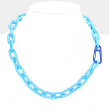 Load image into Gallery viewer, Turquoise Resin Open Oval Link Necklace
