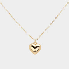 Load image into Gallery viewer, White Beads Station Metal Heart Pendant Necklace
