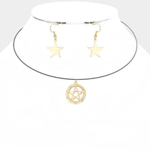 Load image into Gallery viewer, Gold Crystal detail star pendant wire choker necklace
