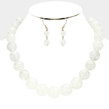 Load image into Gallery viewer, Cracked Lucite Bead Ball Necklace
