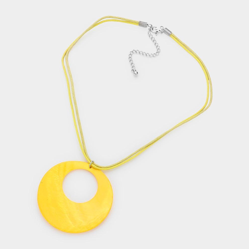 Yellow Round Mother of Pearl Pendant Necklace