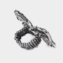 Load image into Gallery viewer, Black Rhinestone Embellished Metal Butterfly Stretch Ring
