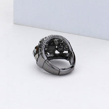 Load image into Gallery viewer, Black Round Stone Embellished Stretch Ring
