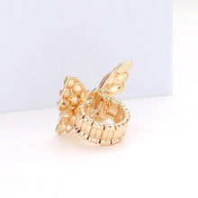 Load image into Gallery viewer, Marquise Stone Cluster Butterfly Stretch Ring
