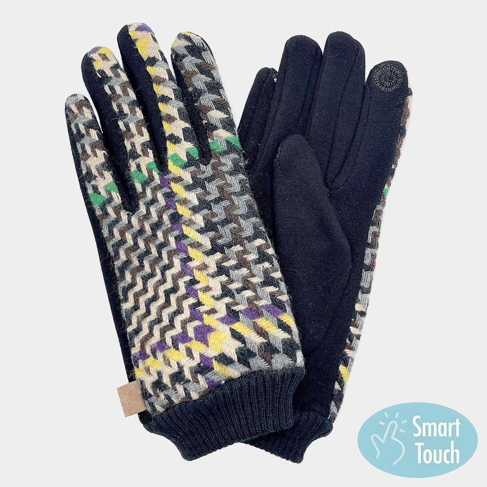 Gray Houndstooth Patterned Smart Gloves - Jewelry Store by Erik Rayo