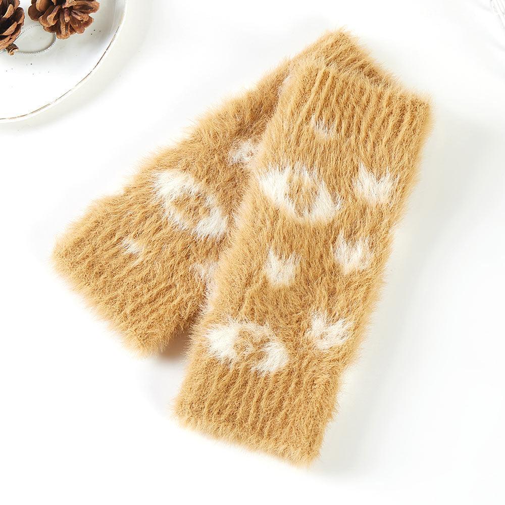 Camel Leopard Patterned Faux Fur Fingerless Gloves / Wrist Warmer