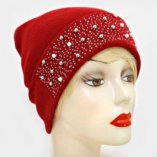 Load image into Gallery viewer, Pearl Crystal Metal Ball Cluster Beanie Hat
