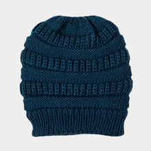 Load image into Gallery viewer, Fleece Lining Soft Cable Knit Bean Hat
